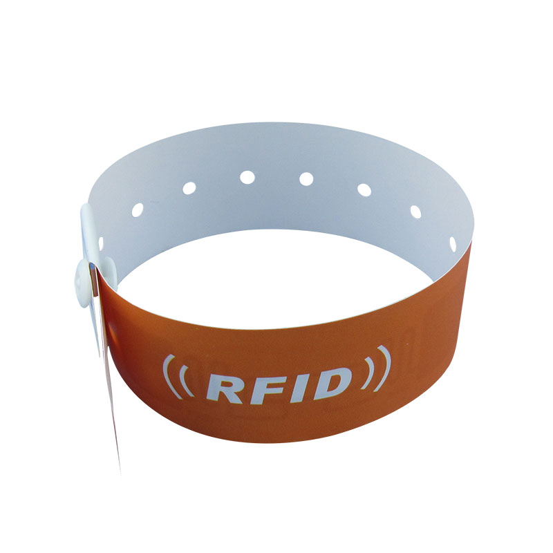 RFID bileklikleri ile kimlik bileklikleri arasındaki fark nedir?